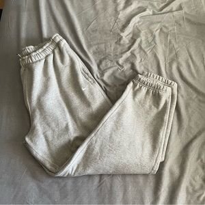 Nike Solo Swoosh Sweatpants